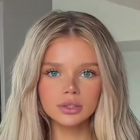 Вероника Золотова