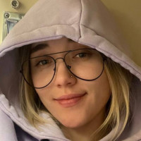 Алена Сахнова