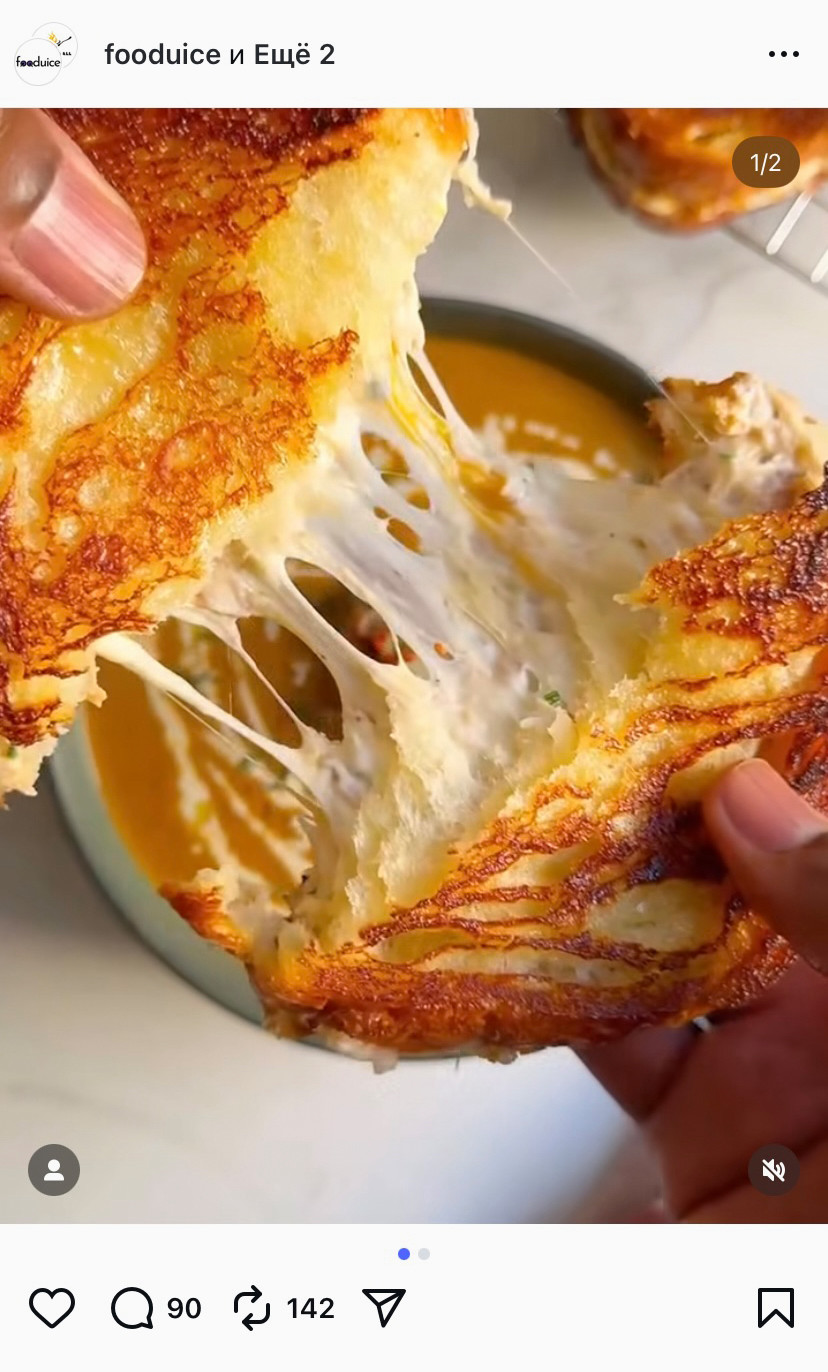 Ставьте видео уже на первый слайд.